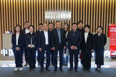 润泰管理者走访安徽明光涂企